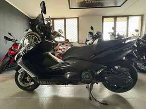 VENDO YAMAHA T-MAX 500 (2004 - 07) USATA A VAL DELLA TORRE (CODICE 9865203) - MOTO.IT