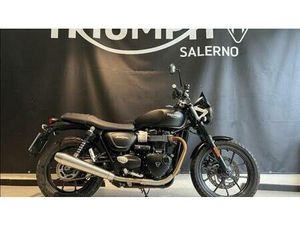 VENDO TRIUMPH STREET TWIN 900 (2017 - 18) USATA A SALERNO (CODICE 9864874) - MOTO.IT