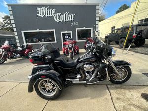 2012 HARLEY-DAVIDSON TRIGLIDE ULTRA FLHTCUTG