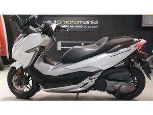 VENDO HONDA FORZA 300 ABS (2018 - 20) USATA A ROMA (CODICE 9864316) - MOTO.IT