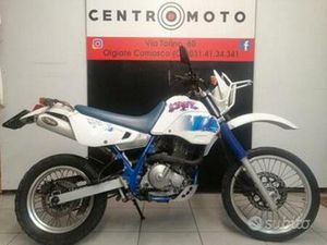 SUZUKI DR 650 - 1995