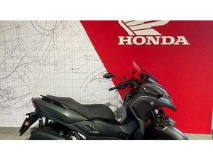 VENDO YAMAHA TRICITY 300 (2021 - 24) USATA A SAN GIORGIO CANAVESE (CODICE 9864596) - MOTO.IT