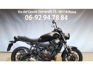 VENDO YAMAHA XSR 700 ABS (2016 - 20) USATA A ROMA (CODICE 9864562) - MOTO.IT