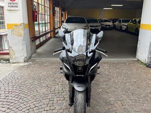 VENDO YAMAHA YZF R7 (2021 - 25) USATA A MILANO (CODICE 9864403) - MOTO.IT