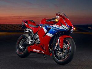 HONDA CBR600RR NEU FAHRZEUG - 6 JAHRE GARANTIE