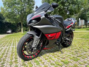 YAMAHA YZF-R1 RN225 BIG BANG MOTOR