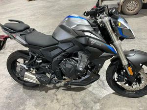 VERKAUFT WIRD HIER EINE GEPFLEGTE VOGE 500 R.