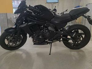 KAWASAKI ER-6N ABS 35KW GEDROSSELT FRISCH AB MFK CANTON URI -