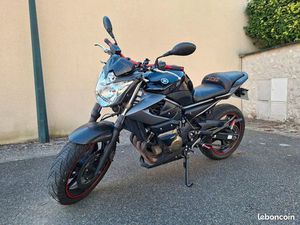 YAMAHA XJ6