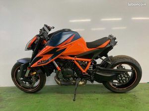 KTM 1290 SUPER DUKE R ACCIDENTÉE