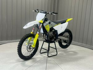 2024 HUSQVARNA MOTORCYCLES FC450