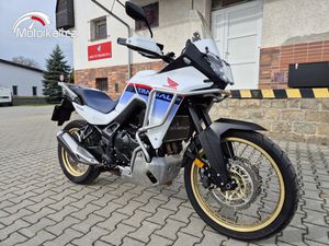 PRODÁM HONDA XL750 TRANSALP, R. V. 2023, ABS, TC, ČR