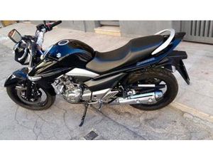 SUZUKI INAZUMA 250 - 2015