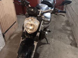 YAMAHA FZ6 600 FAZER