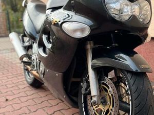 SUZUKI GSX 750 F (AUCH TAUSCH)