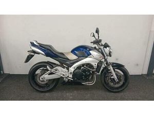 SUZUKI GSR600
