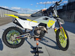 HUSQVARNA FC 250