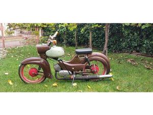 SIMSON STAR – LIEBEVOLL AUFGEBAUT, TIEFERGELEGT, MIT KBA-PAPIEREN