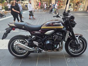 KAWASAKI Z900RS