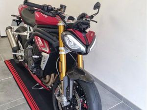 SPEED TRIPLE 1200 RS