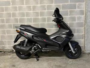 GILERA RUNNER 200