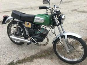 HARLEY DAVIDSON AERMACCHI 125 DE LUX
