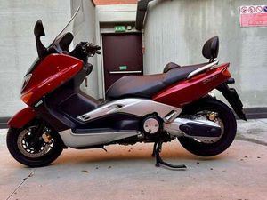 YAMAHA TMAX 500 ROSSO