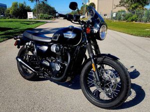 2018 TRIUMPH BONNEVILLE T100