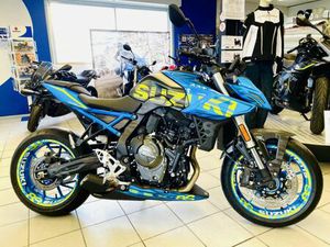 SUZUKI GSX-8S 2025 800 CM3 | MOTO ROADSTER | 10 KM | BLEU | 21220 FIXIN