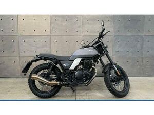 VENDO BRIXTON MOTORCYCLES FELSBERG 250 (2021 - 25) USATA A SESTO SAN GIOVANNI (CODICE 9865690) - MOTO.IT