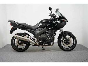 YAMAHA TDM 900 ZWART