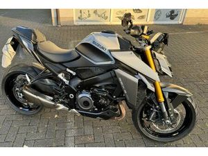 SUZUKI GSX-S1000