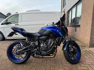 YAMAHA MT 07, AKRAPOVIC, QUICKSHIFTER, A2 — MOTOREN | YAMAHA — MARKTPLAATS