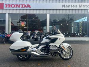 HONDA GOLD WING