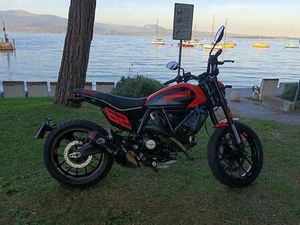 DUCATI SCRAMBLER FULTROTTER ROSSO