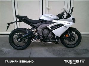 VENDO TRIUMPH DAYTONA 660 (2024 - 25) USATA A BERGAMO (CODICE 9865639) - MOTO.IT