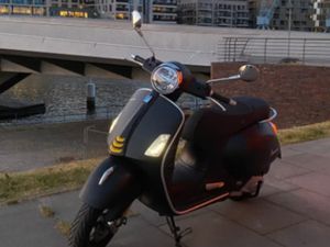 VESPA GTS SUPERTECH 125