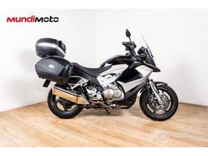 HONDA CROSSRUNNER 800 VFR 800 X - 2011