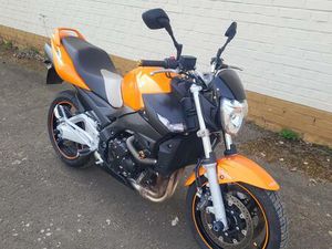 SUZUKI GSR 600 ABS