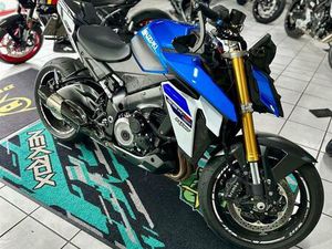 SUZUKI GSX-S1000 PERFORMANCE