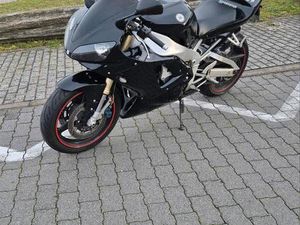 YAMAHA R1 RN04 TÜV NEU