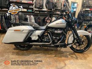 HARLEY-DAVIDSON TOURING ROAD KING SPECIAL FLHRXS