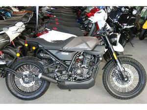 BRIXTON CROSSFIRE 125 LC ABS AUTOFÜHRERSCHEIN UND B196!