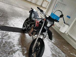 RIEJU MRT50 SUPERMOTO ** KLASSE AM GEEIGNET