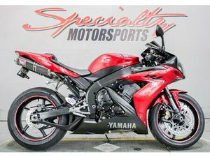 2004 YAMAHA YZF-R1
