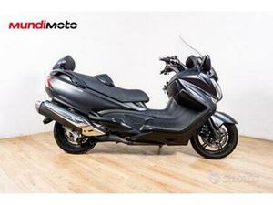 SUZUKI BURGMAN 650 - 2016