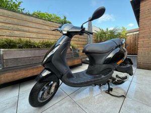 PIAGGIO ZIP - C25 (25KM/H) 2010! — SCOOTERS | PIAGGIO — MARKTPLAATS