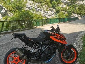 KTM 1290 SUPERDUKE R