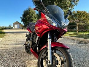 VEND YAMAHA FZ6