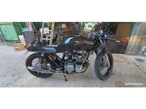 CB550 FOUR CAFÉ RACER CARBONE